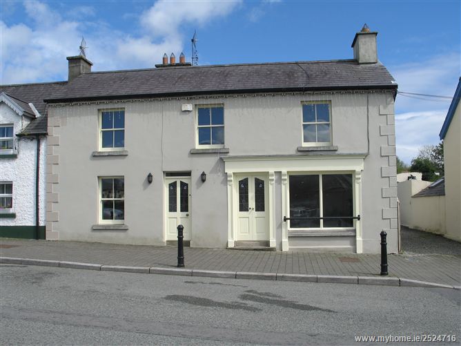 The Square, Ballymore Eustace, Kildare Jordan Town and Country Estate